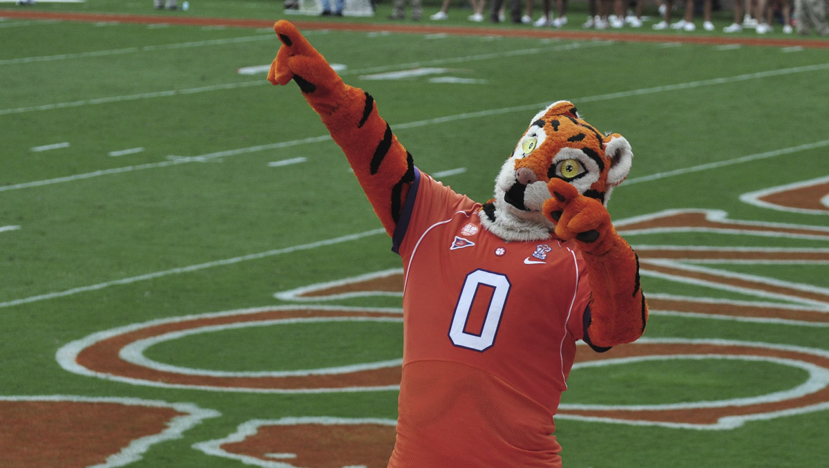 Marketing Online With Mascots